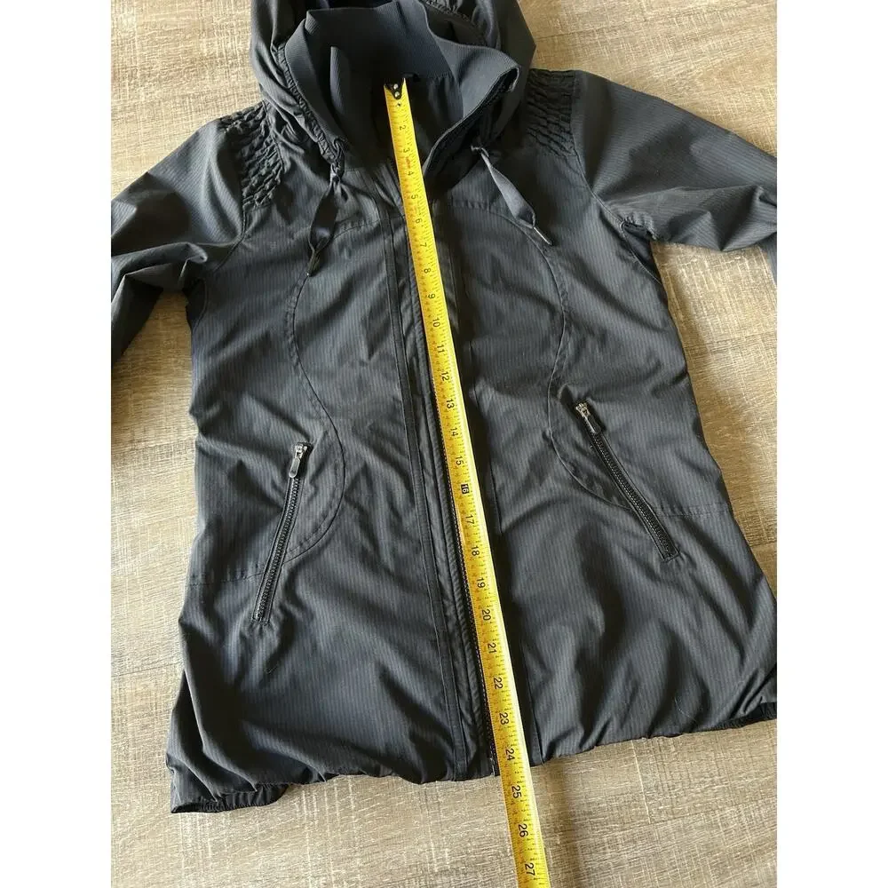 Lululemon Hooded Jacket 4 Full Zip Windbreaker Lightweight Running Women